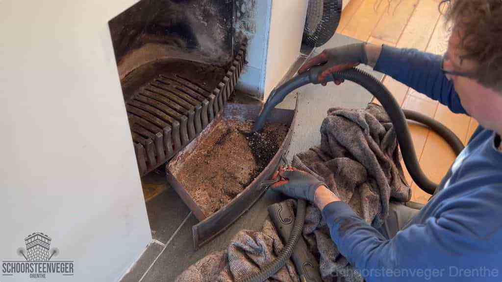 Prijs schoorsteenvegen Drenthe schouw reinigen Prijs schoorsteenvegen Drenthe schouw reinigen