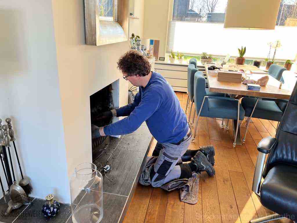 Schouwveger Drenthe kleed schoorsteenreiniger Schouwveger Drenthe kleed schoorsteenreiniger